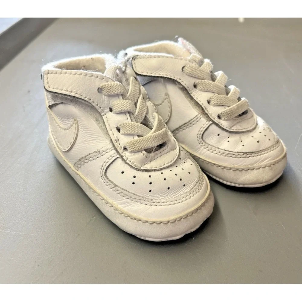 Nike Air Force 1 Crib Shoe Newborn Baby 2C White Boys Girls Infant Sneaker Shoes - Picture 2 of 11